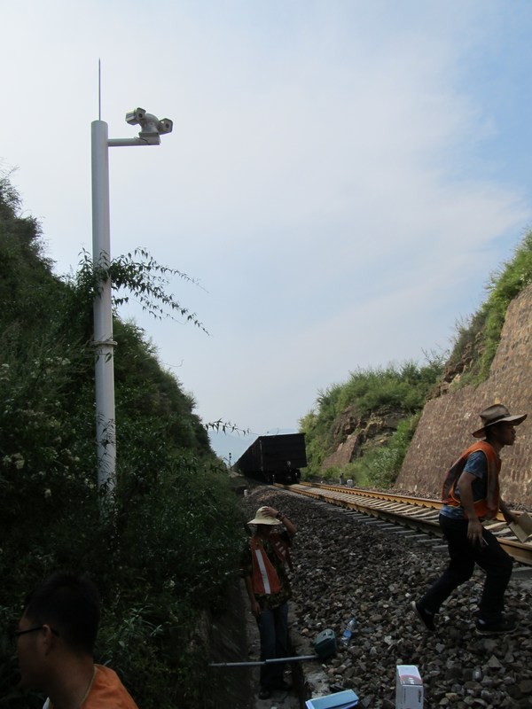 808nm Wavelength Laser Vision Camera with 12 Megapixels Resolution and -10°C to 50°C Operating Temperature