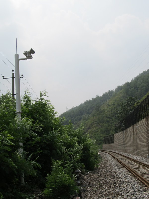 Uncooled VOX FPA Thermal Imaging Camera with Fixed Focusing and Plastic Package for Harsh Environments